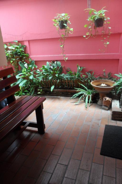 Bow Chiangmai House Hotel Csiangmaj Kültér fotó
