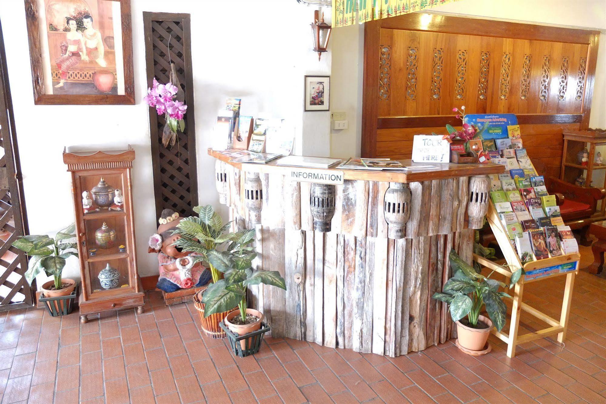 Bow Chiangmai House Hotel Csiangmaj Kültér fotó