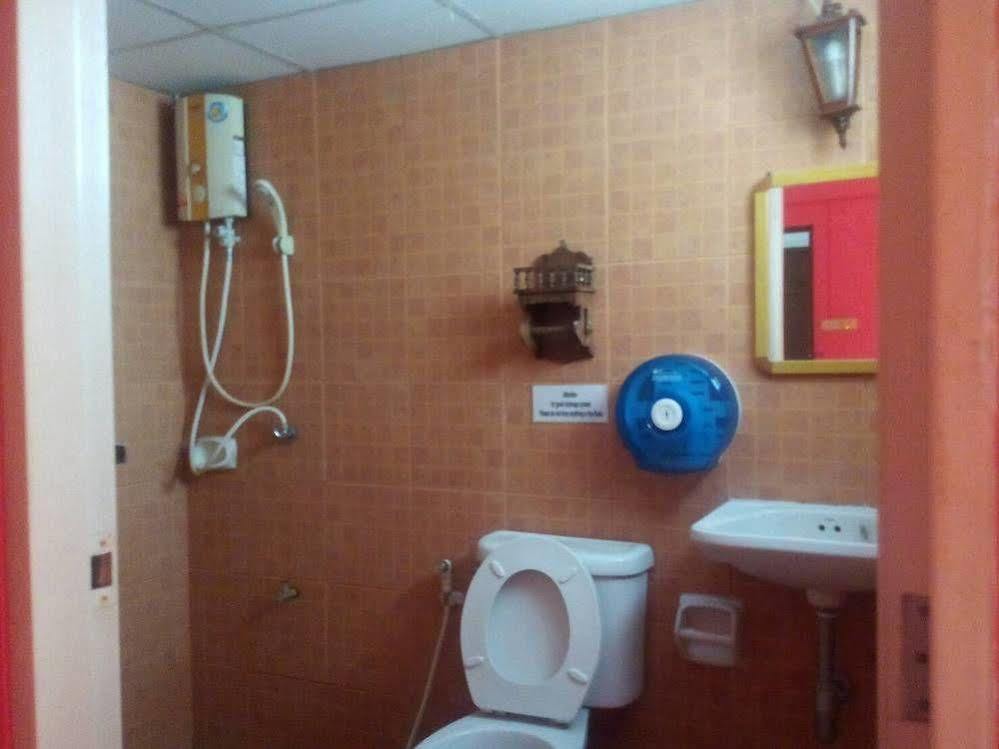 Bow Chiangmai House Hotel Csiangmaj Kültér fotó